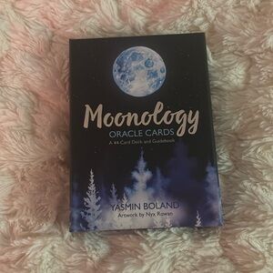 Moonology oracle cards